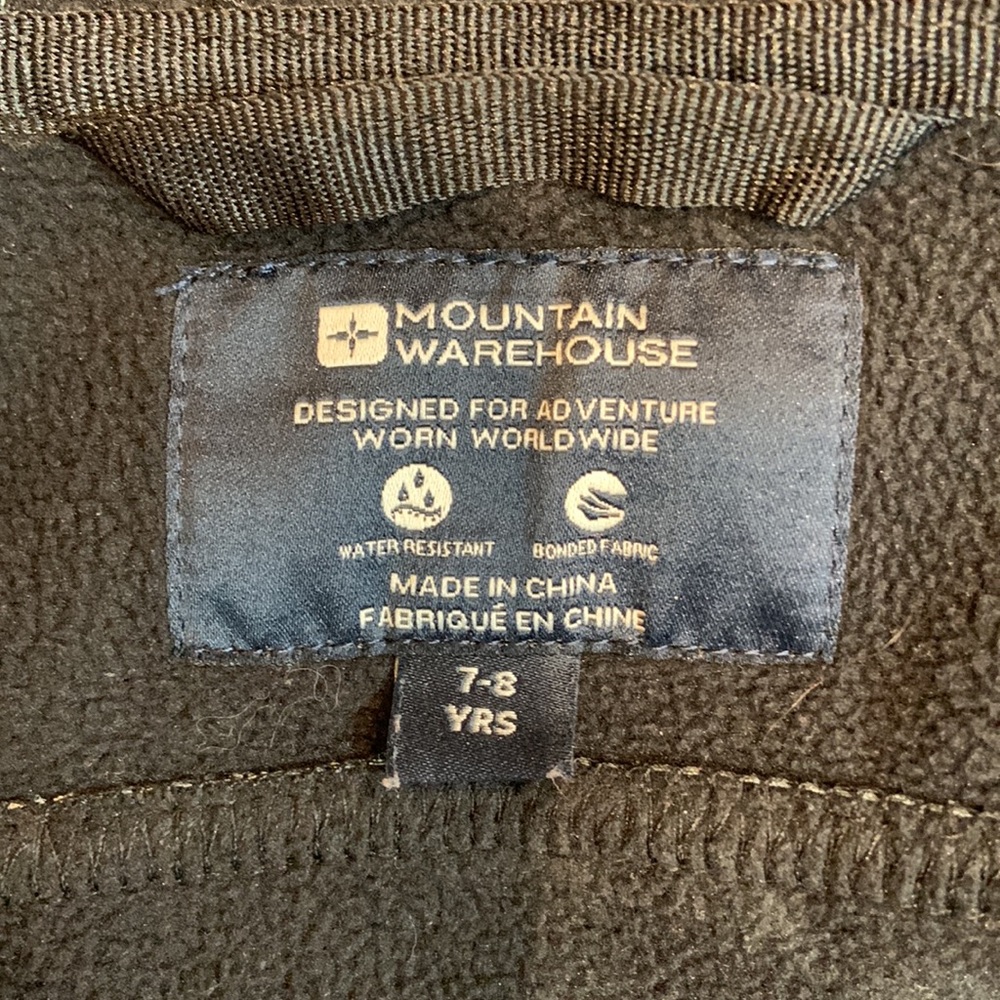 Water resistant jacket - Picture 5 of 5